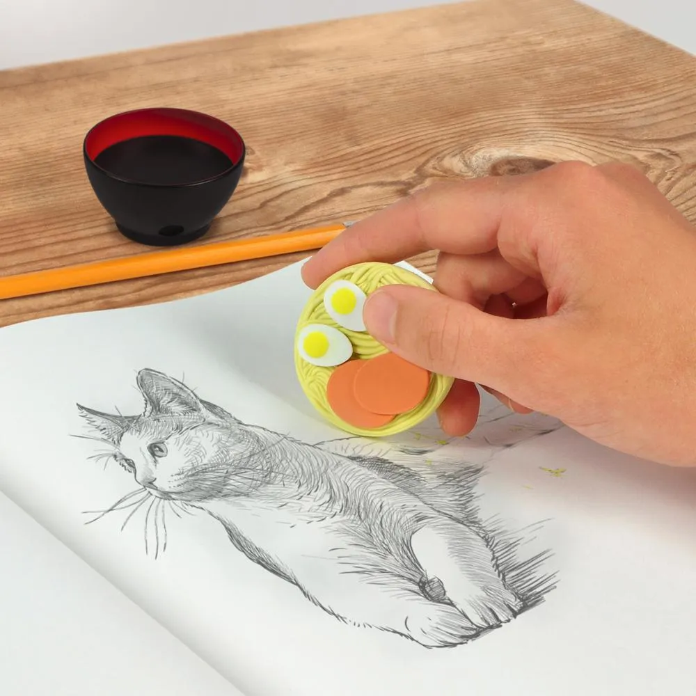 Fred Ramen Doodles viskelæder med blyantspidser gummi
