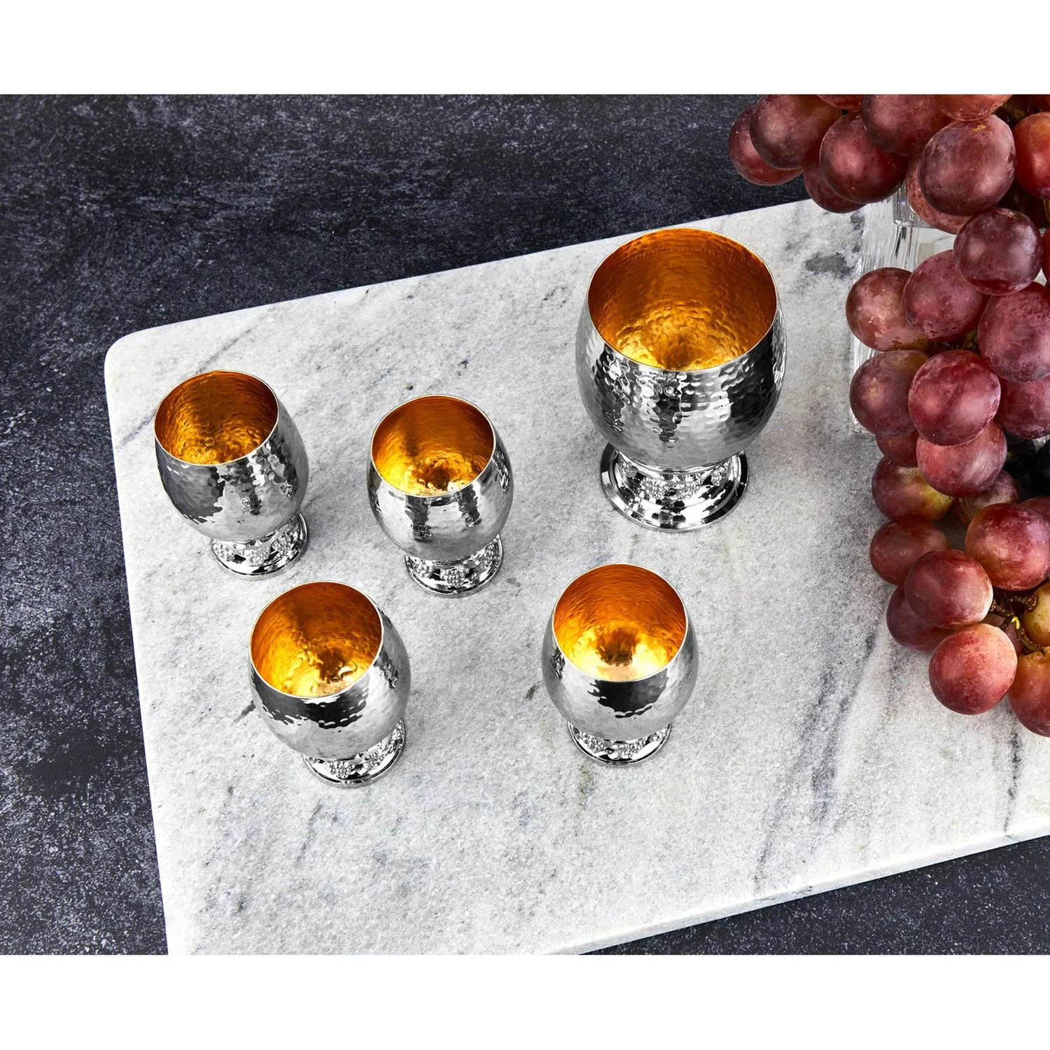 Godinger Grape Hammered kiddush bæger 8 oz stål guld