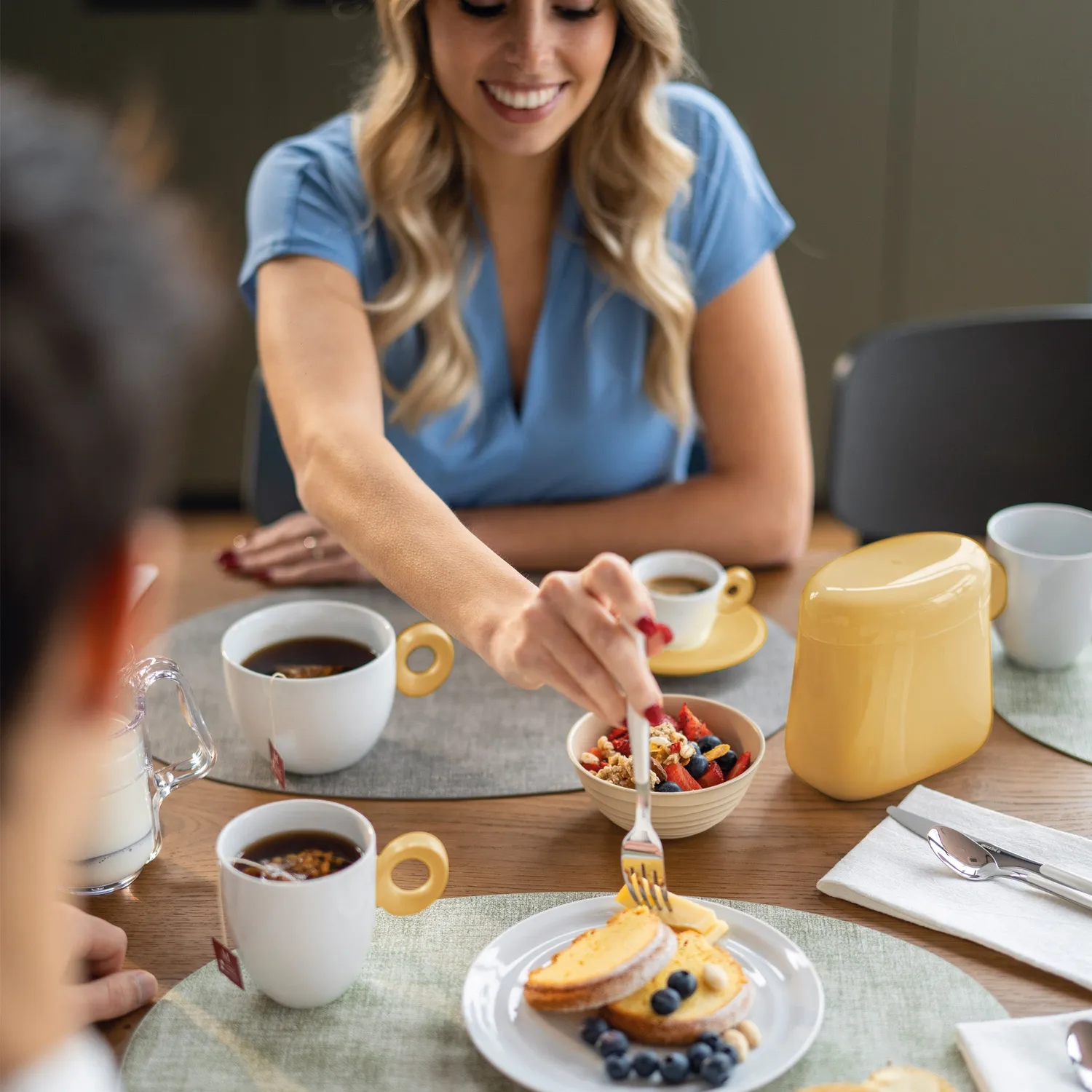 Guzzini Everyday kaffedåse 250 g mauvegrøn